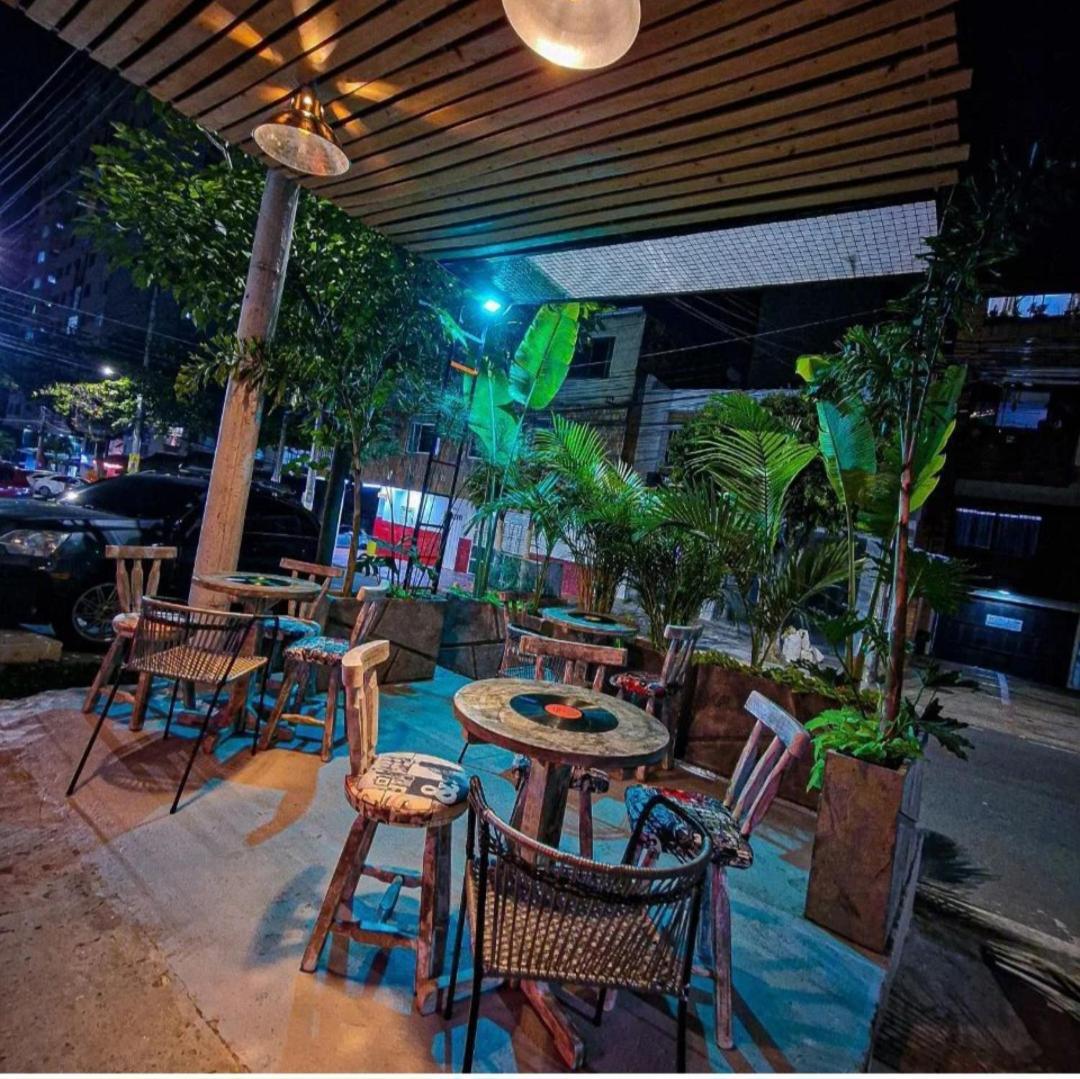 Urban Hostal Bar Bucaramanga Kültér fotó